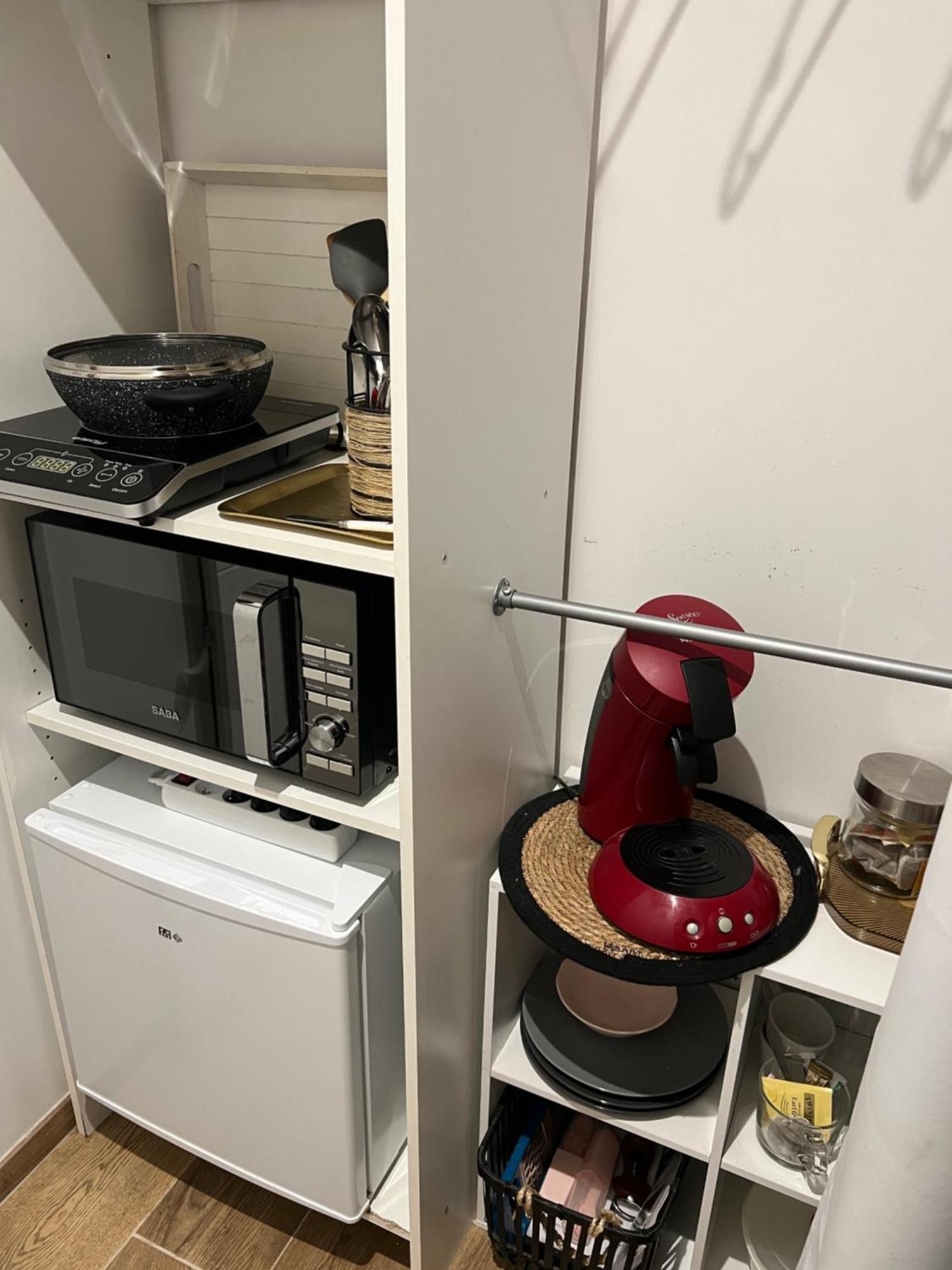 Quiniere - Entre Lac Et Foret - Hebergement Independant Avec Espace Kitchenette Blois Dış mekan fotoğraf